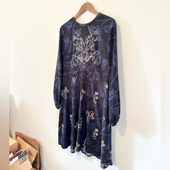 ✨LOFT Outlet Long-Sleeve Dress Winter Florals Structured Waist Women’s Large L✨ - Picture 2 of 6